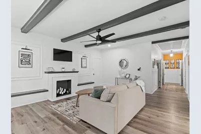 711 W Knox Street, Ennis, TX 75119 - Photo 7