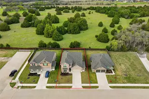 2352 High Pln Ln, Waxahachie, TX 75167 - Photo 31