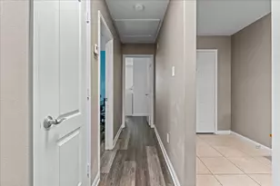 6113 Chalk Hollow Dr, Fort Worth, TX 76179 - Photo 5