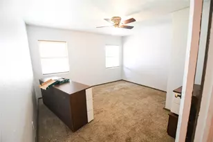 520 W Oak St, Gunter, TX 75058 - Photo 7