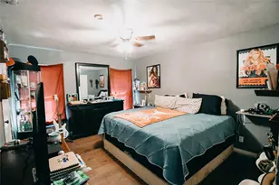 520 W Oak St, Gunter, TX 75058 - Photo 11