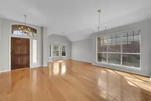 2733 Serena Ct, Garland, TX 75040 - Photo 9