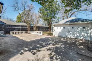 2507 Alco Ave, Dallas, TX 75211 - Photo 9