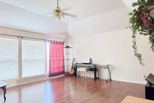 4013 Greenfield Dr, Richardson, TX 75082 - Photo 11