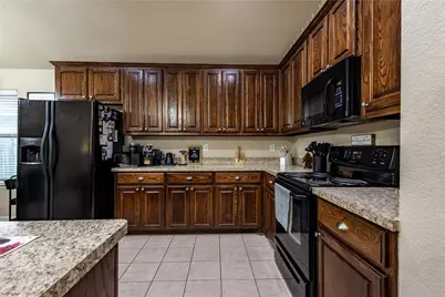 218 Rawhide Street, Waxahachie, TX 75165 - Photo 7