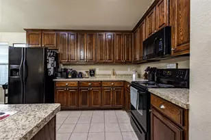 218 Rawhide St, Waxahachie, TX 75165 - Photo 7