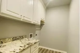 716 S Main St, McGregor, TX 76657 - Photo 7