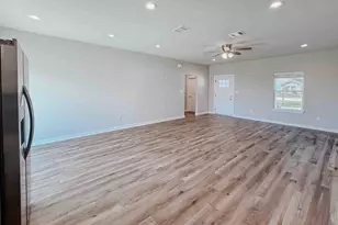 3833 Skylane Ave, Corsicana, TX 75110 - Photo 15