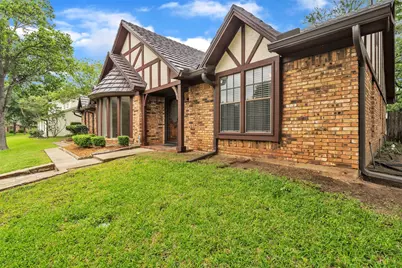 2241 Mountainview Drive, Hurst, TX 76054 - Photo 3