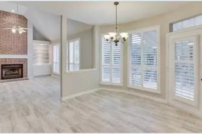 1081 Woodbriar Drive, Grapevine, TX 76051 - Photo 15