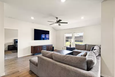 6534 Whitecap Drive, Princeton, TX 75407 - Photo 7