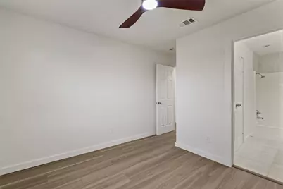 908 Isbell Road #D, Fort Worth, TX 76114 - Photo 9