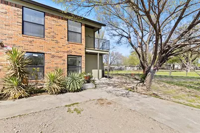 908 Isbell Road #D, Fort Worth, TX 76114 - Photo 5