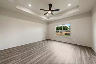 138 Dana Pt Rd, Lorena, TX 76655 - Photo 11