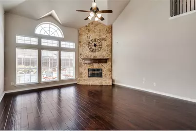 10391 Castello Court, Frisco, TX 75035 - Photo 11