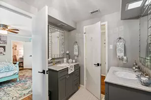 9683 Whitehurst Dr, Dallas, TX 75243 - Photo 29