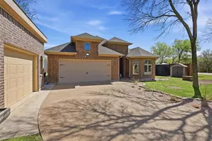8258 Lax Dr, Fort Worth, TX 76126 - Photo 5