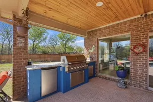 8258 Lax Dr, Fort Worth, TX 76126 - Photo 25