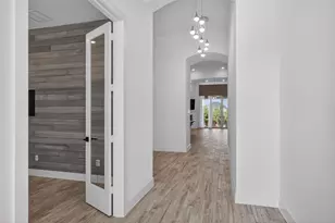 2812 Fawnwood Ct, Sherman, TX 75092 - Photo 5