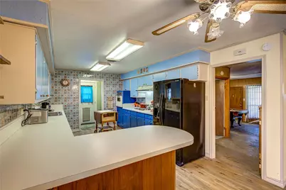 650 Forrester Street, Greenville, TX 75401 - Photo 25