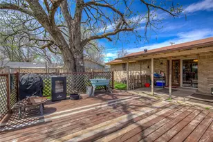 650 Forrester St, Greenville, TX 75401 - Photo 35