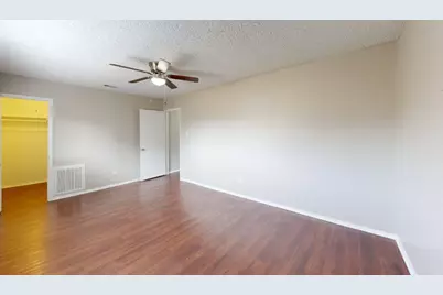 724 Prairie Creek Drive, Princeton, TX 75407 - Photo 5