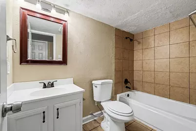 7427 Sandhurst Lane N, North Richland Hills, TX 76182 - Photo 15