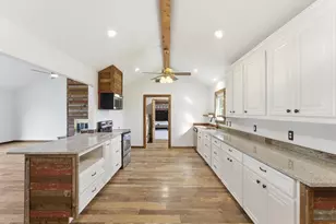 116 Co Rd 1559, Alba, TX 75410 - Photo 9