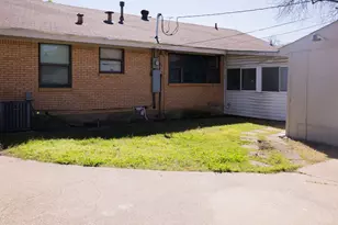 2409 Materhorn Dr, Dallas, TX 75228 - Photo 21