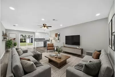 809 Michelle Drive, Everman, TX 76140 - Photo 5