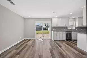 809 Michelle Dr, Everman, TX 76140 - Photo 17