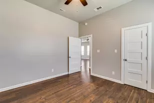 619 Buckalew St, Dallas, TX 75208 - Photo 25