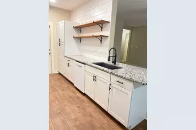 1221 Crooked Creek Court, Midlothian, TX 76065 - Photo 9