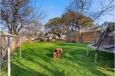 3814 Pine Street, Dallas, TX 75210 - Photo 23