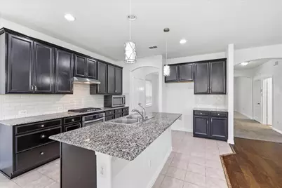 808 Bird Creek Drive, Little Elm, TX 75068 - Photo 15