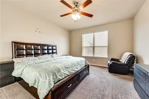 808 Bird Creek Dr, Little Elm, TX 75068 - Photo 9