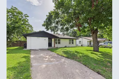 610 Erie Street, Cleburne, TX 76031 - Photo 13