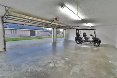 8906 Pleasant Hill Drive, Granbury, TX 76049 - Photo 15