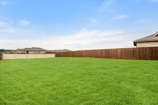 105 Greengate Dr, Boyd, TX 76023 - Photo 33