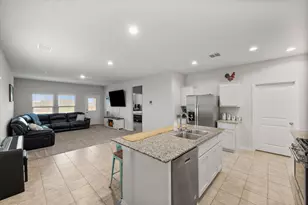 105 Greengate Dr, Boyd, TX 76023 - Photo 3