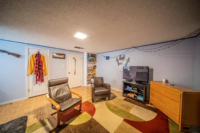 1127 Willow Creek Drive, Lancaster, TX 75146 - Photo 17