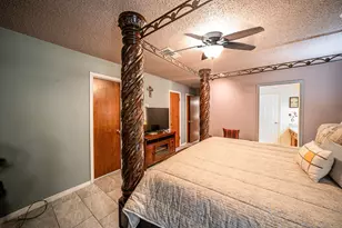 1127 Willowcreek Dr, Lancaster, TX 75146 - Photo 13