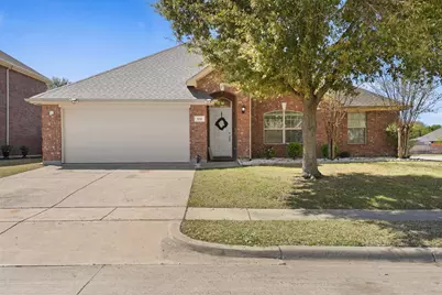 919 Fleetwood Cove Drive, Grand Prairie, TX 75052 - Photo 1