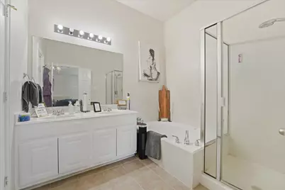 919 Fleetwood Cove Drive, Grand Prairie, TX 75052 - Photo 17