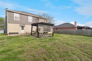 1507 Wavecrest Dr, Glenn Heights, TX 75154 - Photo 23