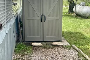 641 Sky Camp Loop, Possum Kingdom Lake, TX 76449 - Photo 23