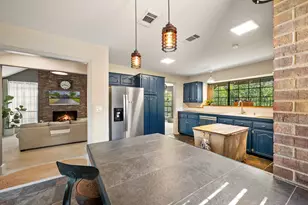 2516 Lake Bend Terrace, Carrollton, TX 75006 - Photo 13