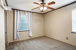 841 Lakeview Ridge, White Settlement, TX 76108 - Photo 11