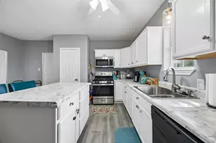 114 S Baker St, Ferris, TX 75125 - Photo 9