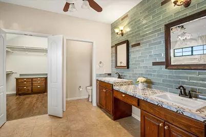 1621 Rockview Drive, Granbury, TX 76049 - Photo 25